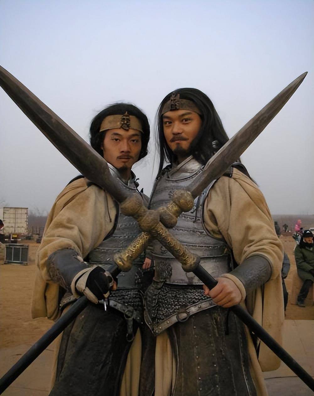 三国时期,诸侯打成一锅粥,为啥没有外族敢入侵?是谁在镇守边疆