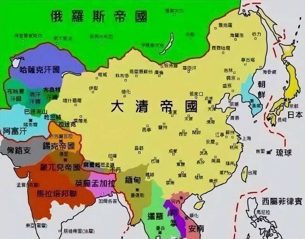 清朝276年有十三个皇帝,但对中国有伟大贡献的却只有两个半