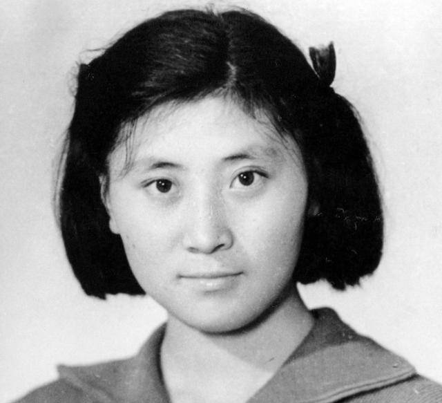 上甘岭主峰唯一女战士,秦基伟曾给她当马夫,退休后