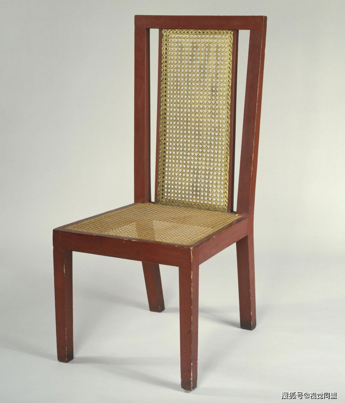 "明灯:从威廉·莫里斯到麦金托什"特展在清华大学艺术博物馆开幕