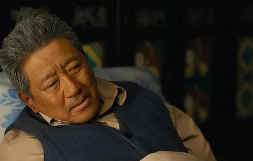 在荧幕上,丁勇岱很好的诠释了每一个角色,用那精湛的演技,给观众留下