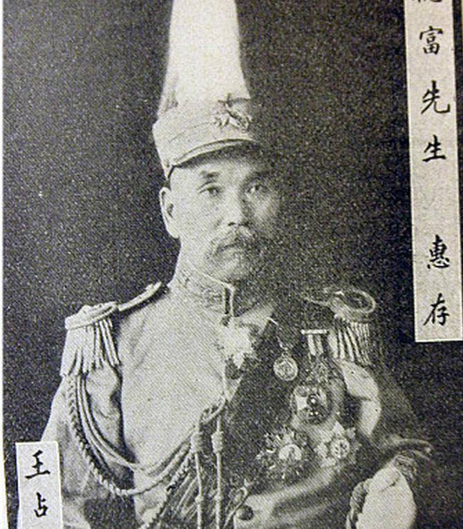 三千套房子的话,那简直就是让人们瞠目结舌的事情了,此人名叫王占元