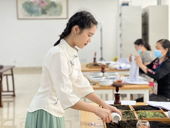 茶艺师证书详解:颁发单位,好不好考?