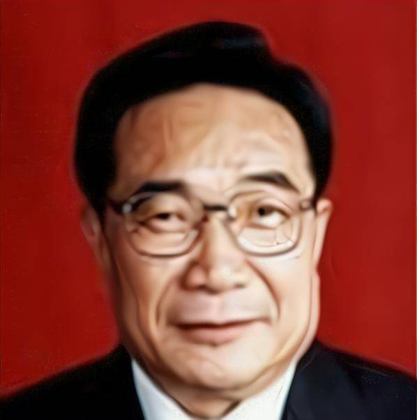 他是彝族首位副省长,贫困山区出身,主政四川多年,不