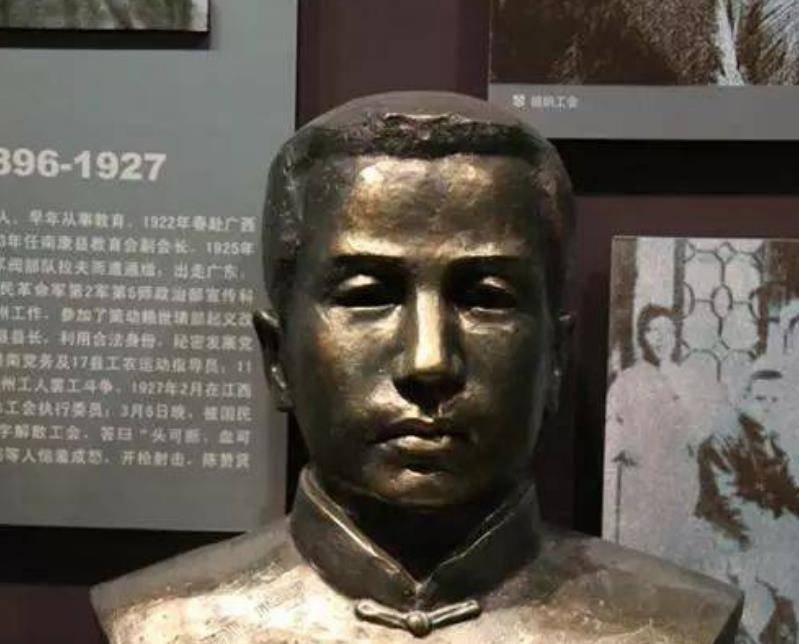 陈赞贤早就料到了这样的结果,对于资本家来说,让他们一次就同意显然不