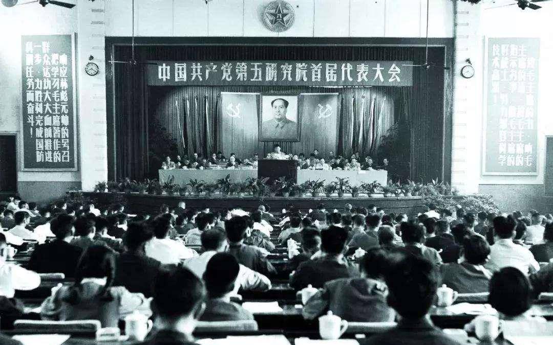 谷景生将军:妻子落难后拒绝离婚,遭关押审查12年,子女现状如何_抗日