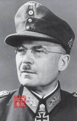 八百多人追杀一个人,二战最大规模的对一个人的追