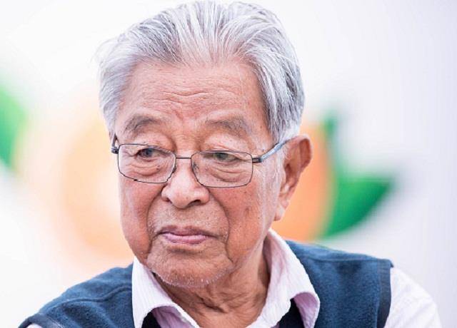 "中国烟草大王"90年代带火红塔山,后入狱,74岁再创业成就褚橙_褚时健
