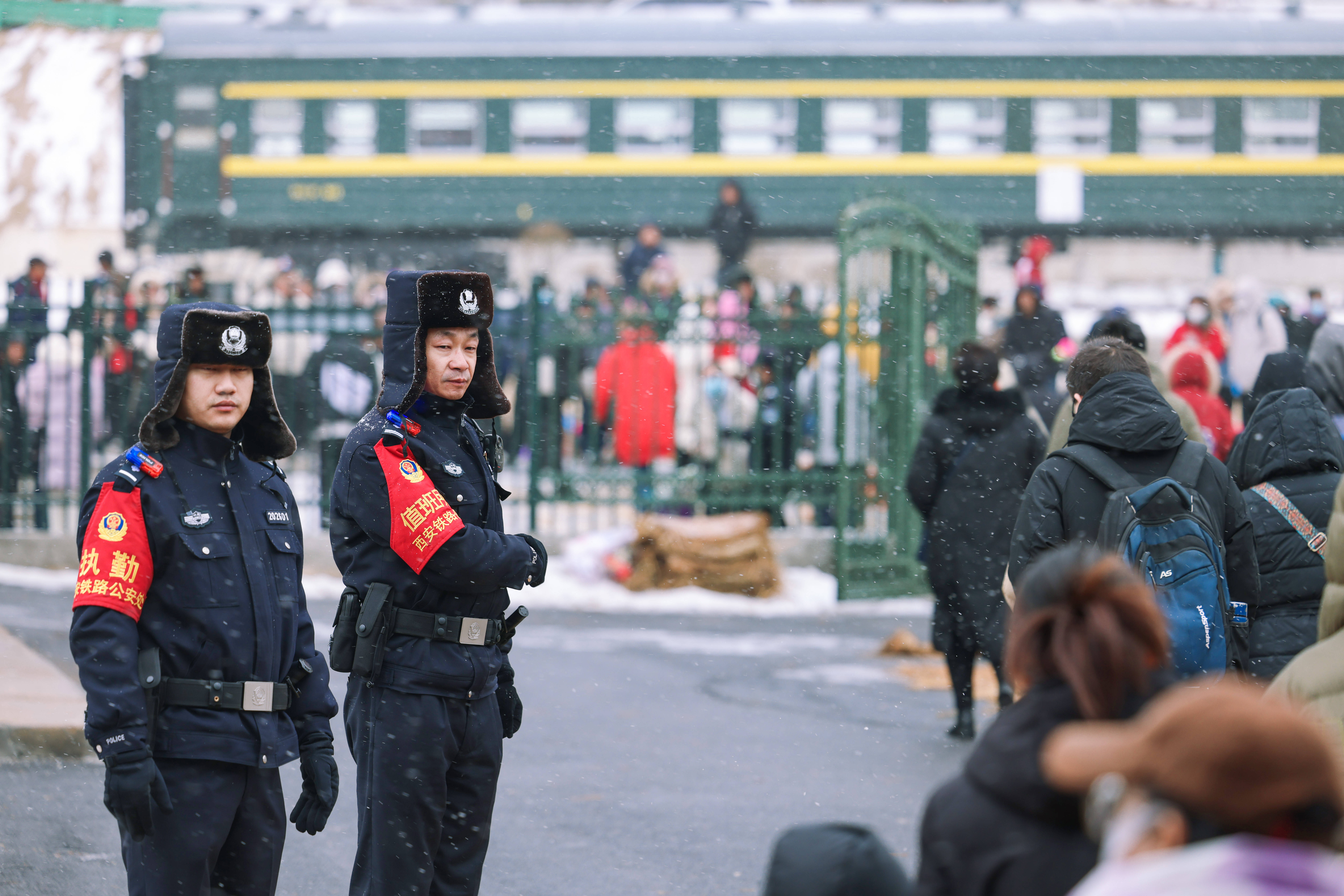 2024春运全国铁路公安民警"风采杯"纪实摄影大赛作品(十四)_旅客_线路