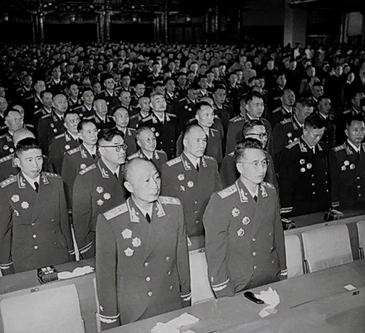 1955年授衔的802名少将,尚有3人健在,一人今天逝世_黎光_邹衍_将军