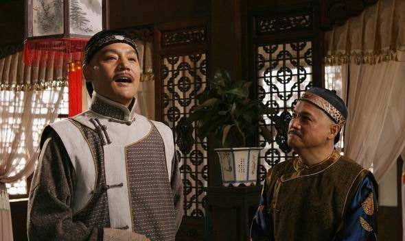 左宗棠西征,找英国银行借钱打仗,为何命令胡雪岩找利息高的借?