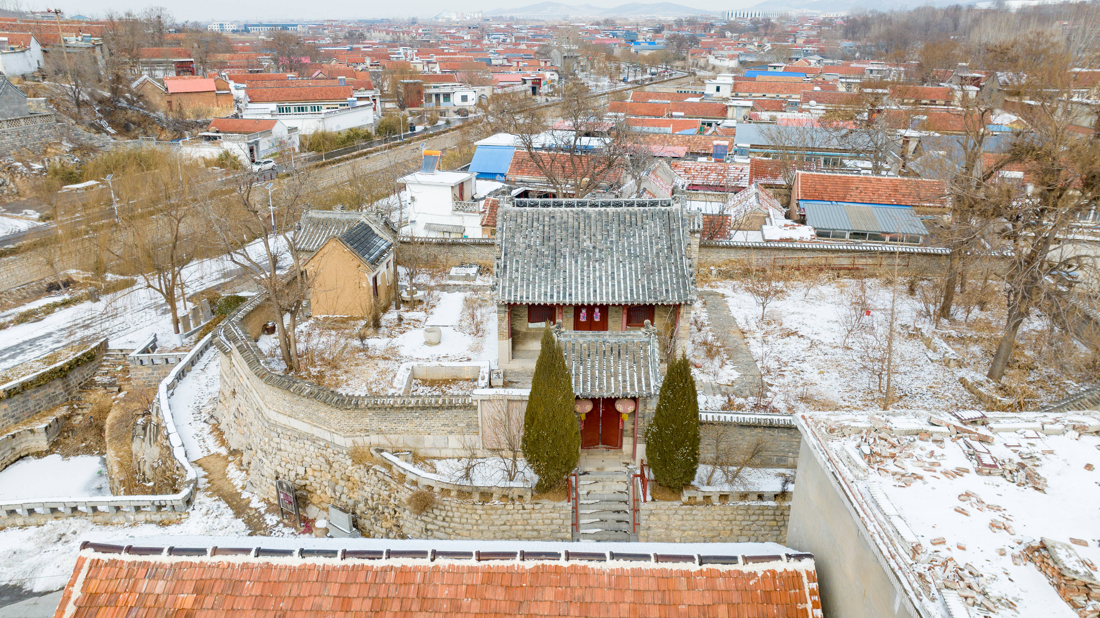 雪后千年古村三德范,古巷,民居和扮玩,齐鲁古道上厚重的史书