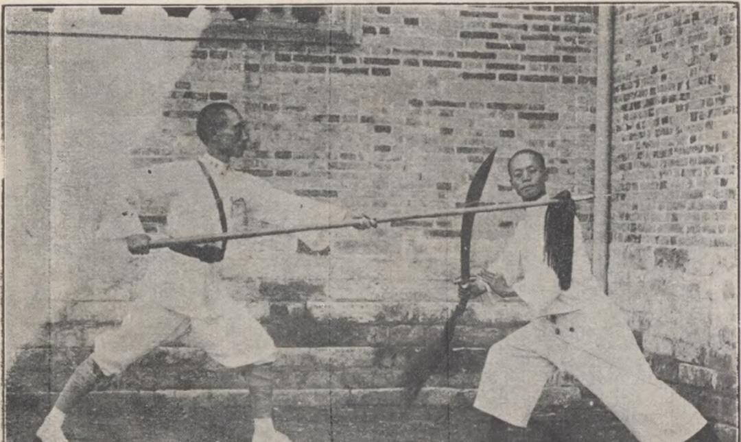 中国第一次"武林大会",选手使出了咬脸神功_国术_武当_少林