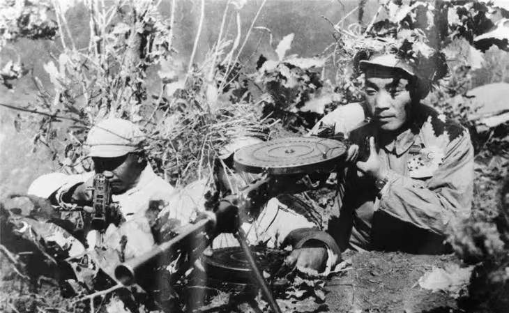 部队_父亲_伤员