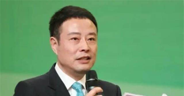 宋英杰:主持央视天气预报近30年,却是个兼职的"临时工"_气象_工作