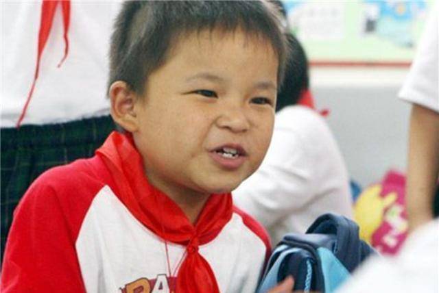 那个9岁英雄小林浩,当初立志要报考清华,实现梦想了吗_地震_孩子_废墟