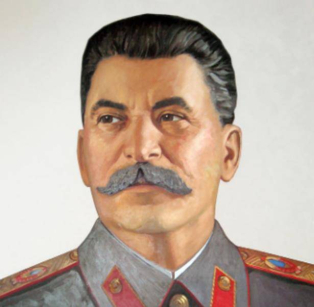 1940年3月5日,时任内务部部长的贝利亚向斯大林报告,希望能用集体处决