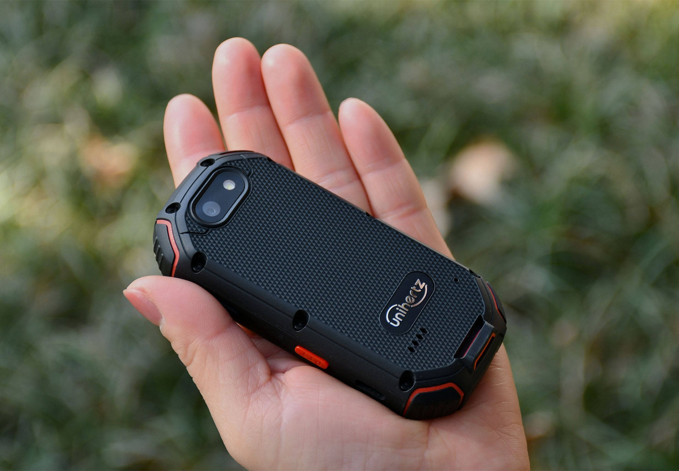 话不多说,本篇文章要带来的就是unihertz atom的简