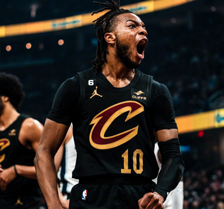 加兰19 5难辞其咎,勇士旧将爆发立功,哈特13 18力挽狂澜_尼克斯_比赛