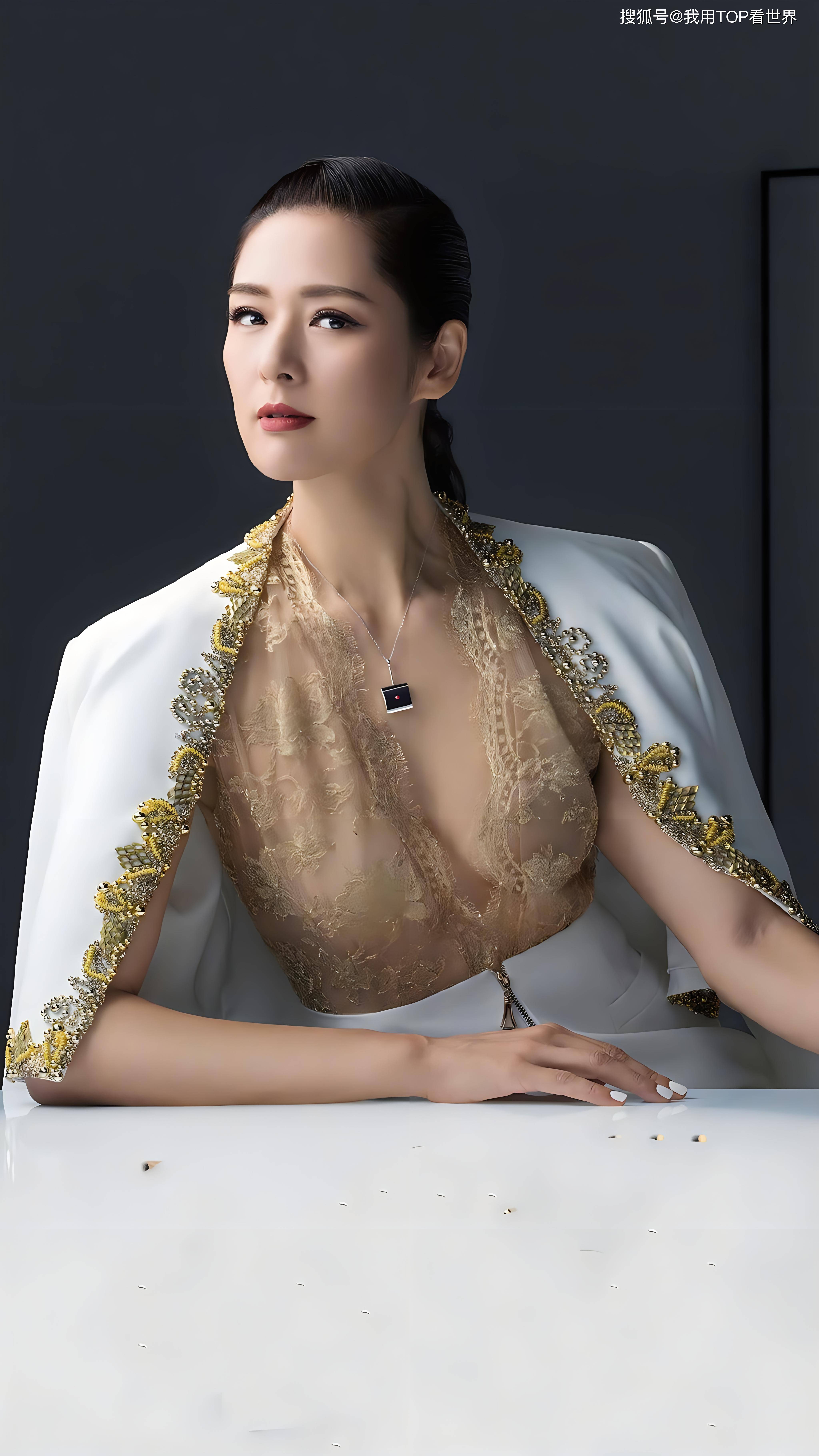 马艳丽曾是周口市体校排球队成员,后成为赛艇运动员,不过因意外受伤