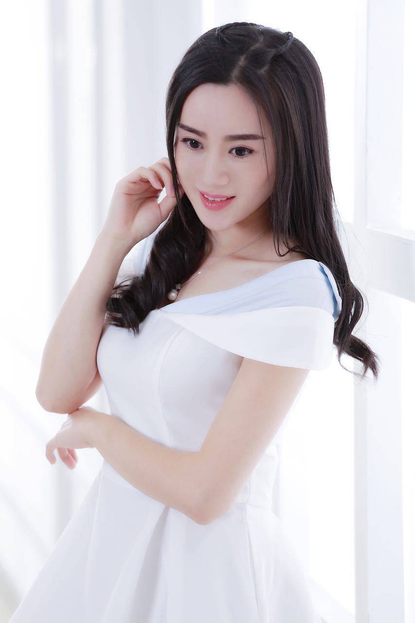 演员唐俪合作经纪人