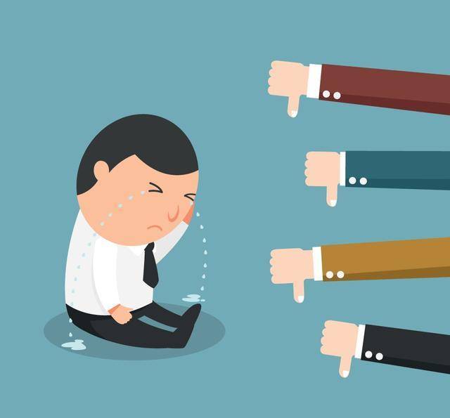 邓锦杰,为救一家三口牺牲,被救者:他没上来关我屁事_河中_生活_被困者