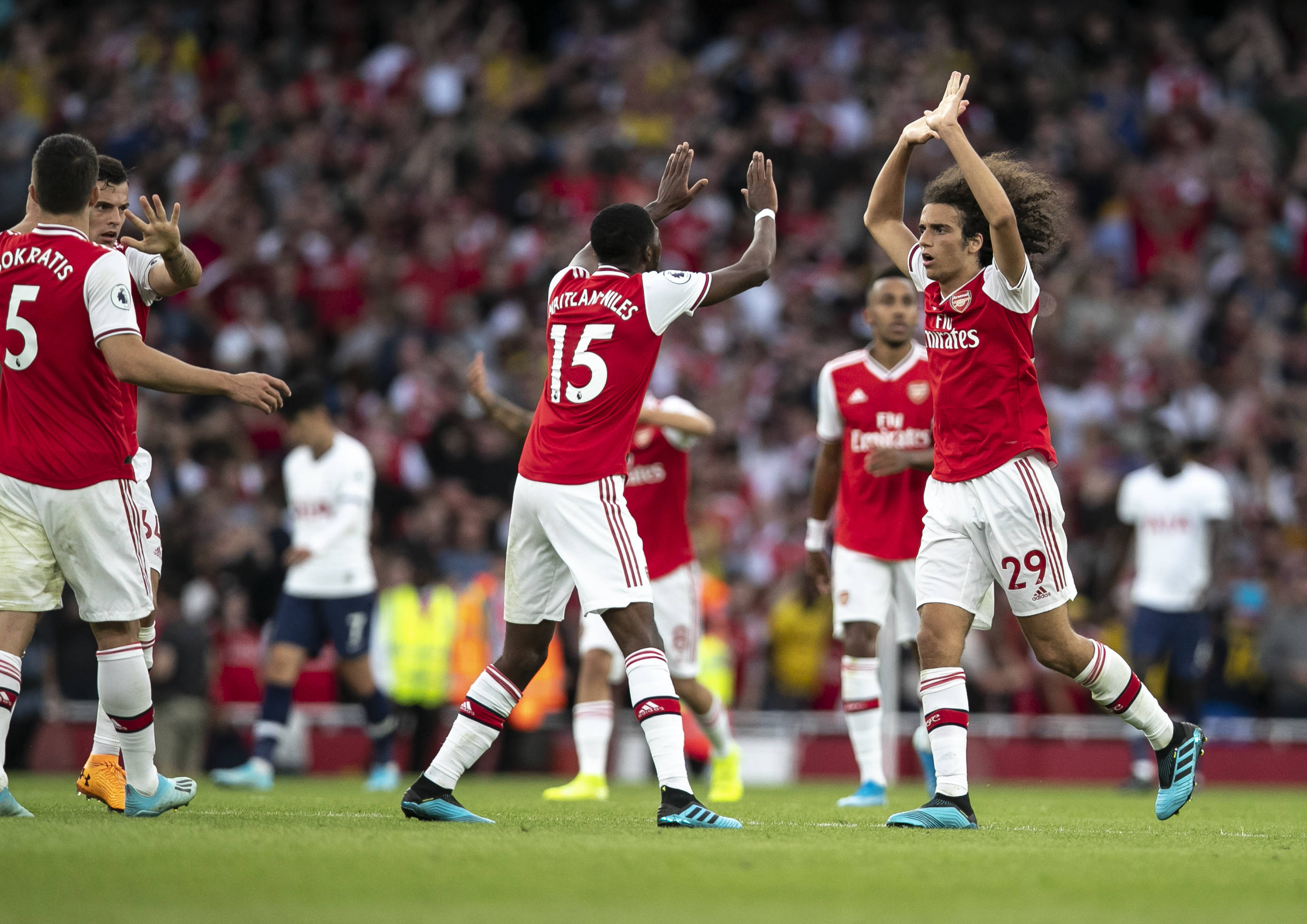 312足球推荐多场比赛分析老梁扫盘分析祝你火爆收米