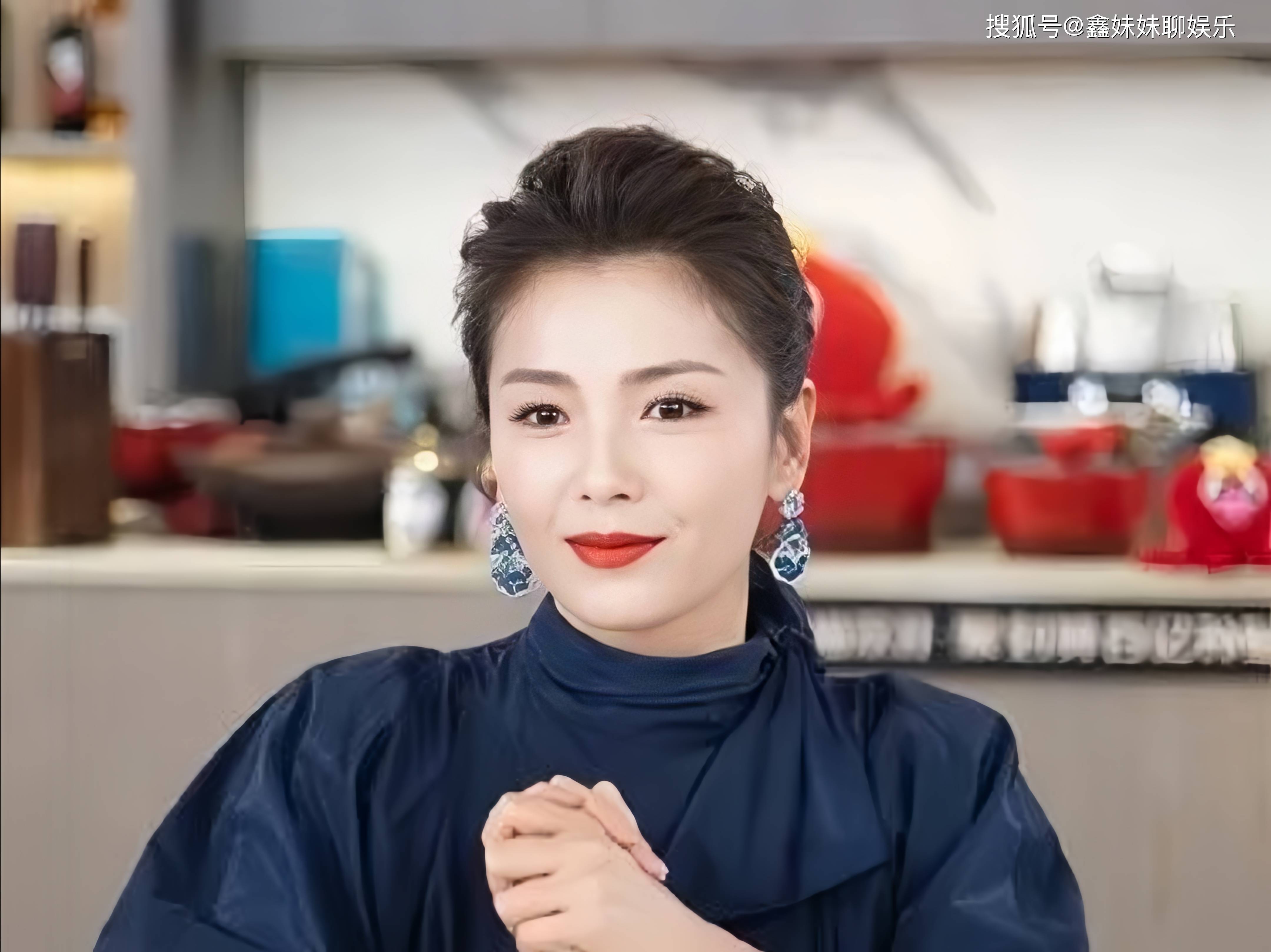 刘涛的百万假牙揭秘,公开坦然面对缺陷,男星为何回避与她拍吻戏_镜头