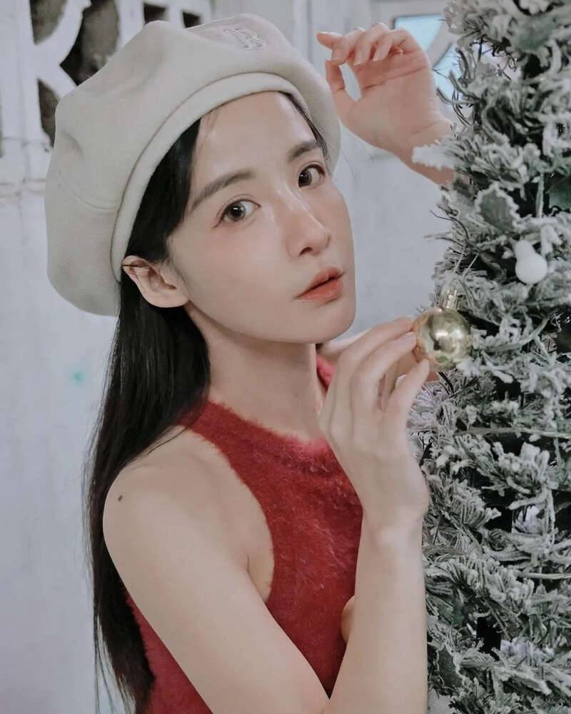 李汶静涉毒被捕_阿沁_警方_毒品