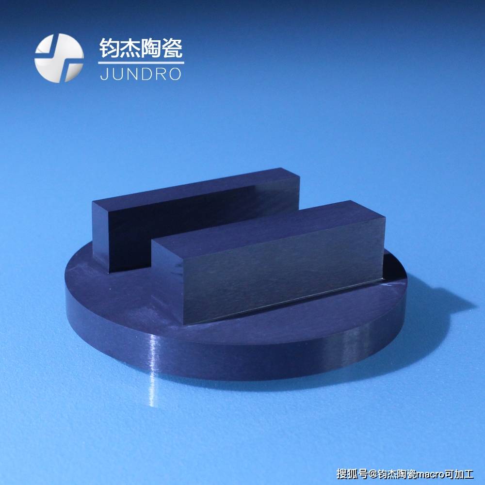 氮化硅基板相较于氧化铝陶瓷的优势与应用前景