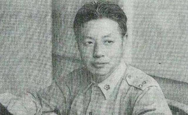 那个年代的中国内忧外患,动荡不安,宛如西方列强案板上的鱼肉,予取予