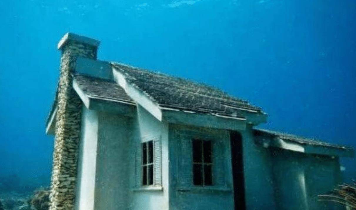 美人鱼真的存在吗海南海底发现72座神秘村庄还有生活迹象