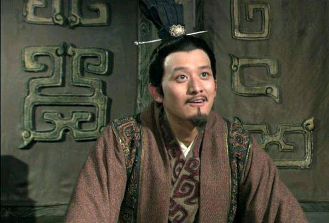 这个毫无下限的女人毁了整个家族