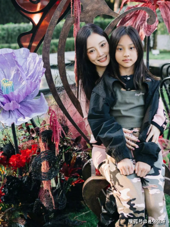 11岁甜馨近况引人争议甜馨已黑化不做任人欺负的受气包