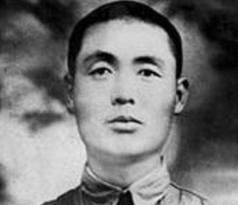 原创董振堂42岁英勇牺牲当时他的儿子只有13岁他后来过得如何