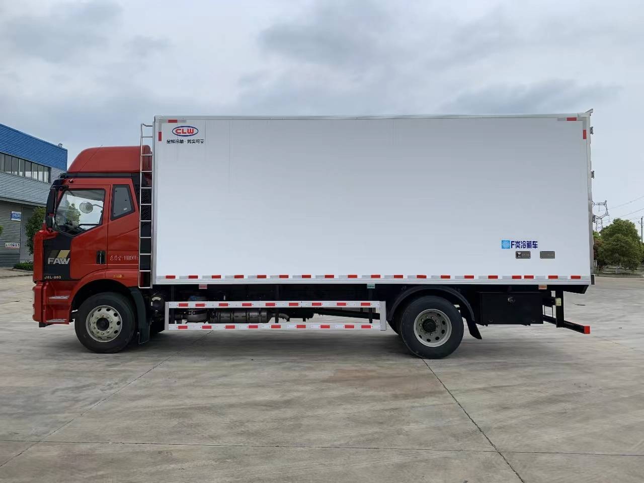 解放j6l精英版冷藏车6.8米冷藏车