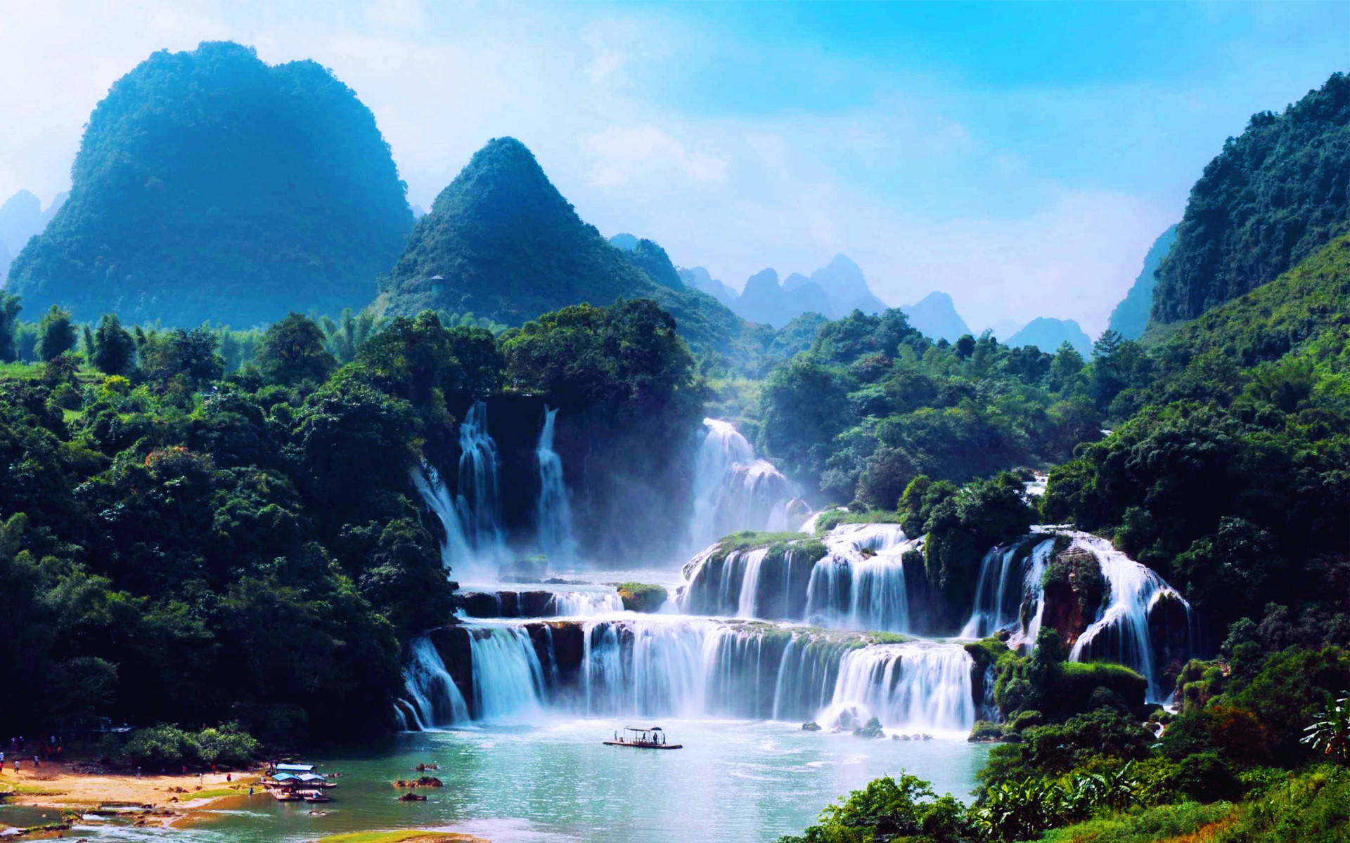 d3兴坪漓江游船,漓江竹筏,逍遥湖景区 高山流水长桌宴,篝火晚会.