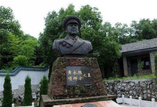 原创黄永胜故里行少年时桀骜不驯青年驰骋战场晚年犯错落叶归根