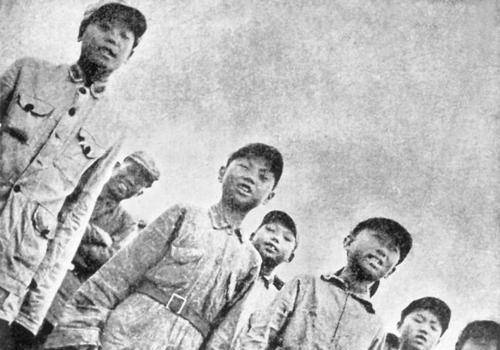 在军团部一起学测绘的同学有个叫马德良的,操着一口东北话,王扶之觉得