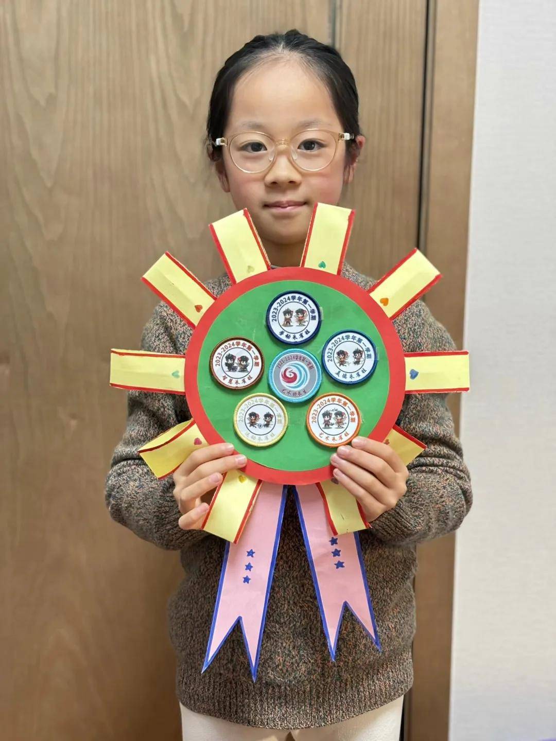 现在让我们一起来欣赏一下朱雀娃们引以为傲的荣誉徽章吧!