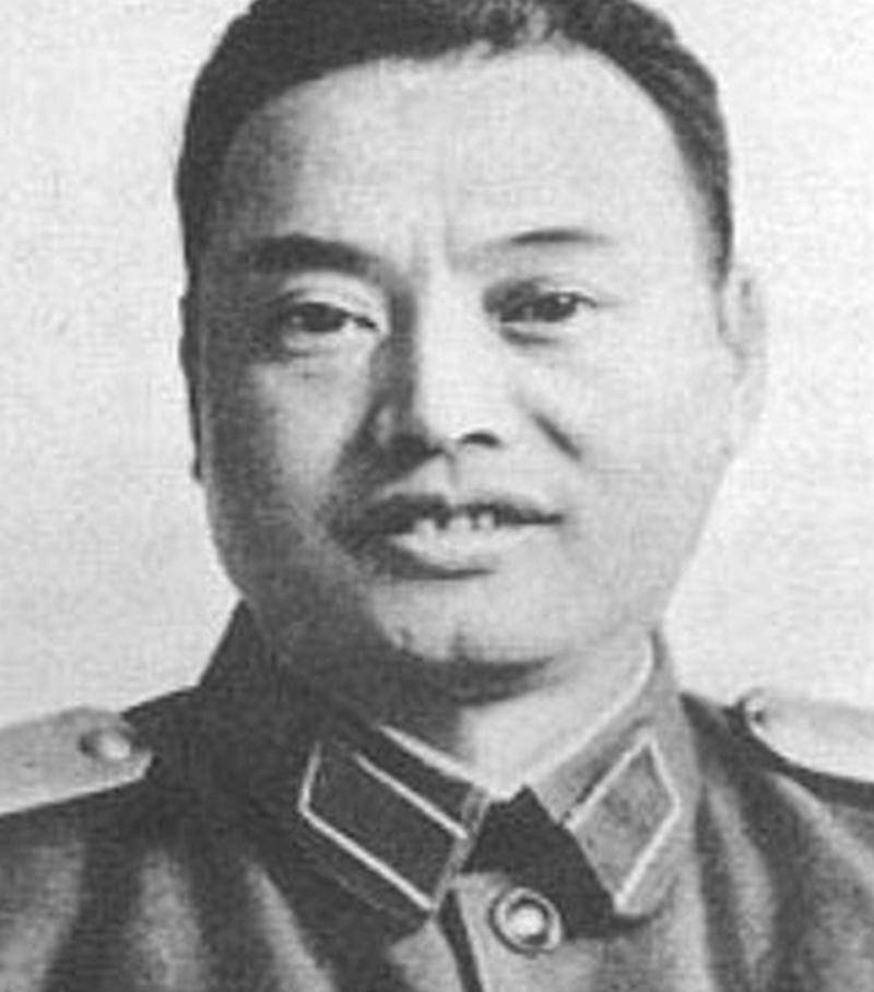 他曾任40军政委,1973年被解职,后来担任北京军区政委,活到91岁_袁升平