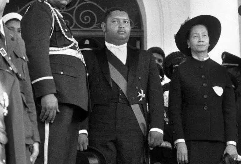 原创19岁当总统把海地搞成最穷国家自己却做了拉美首富为何