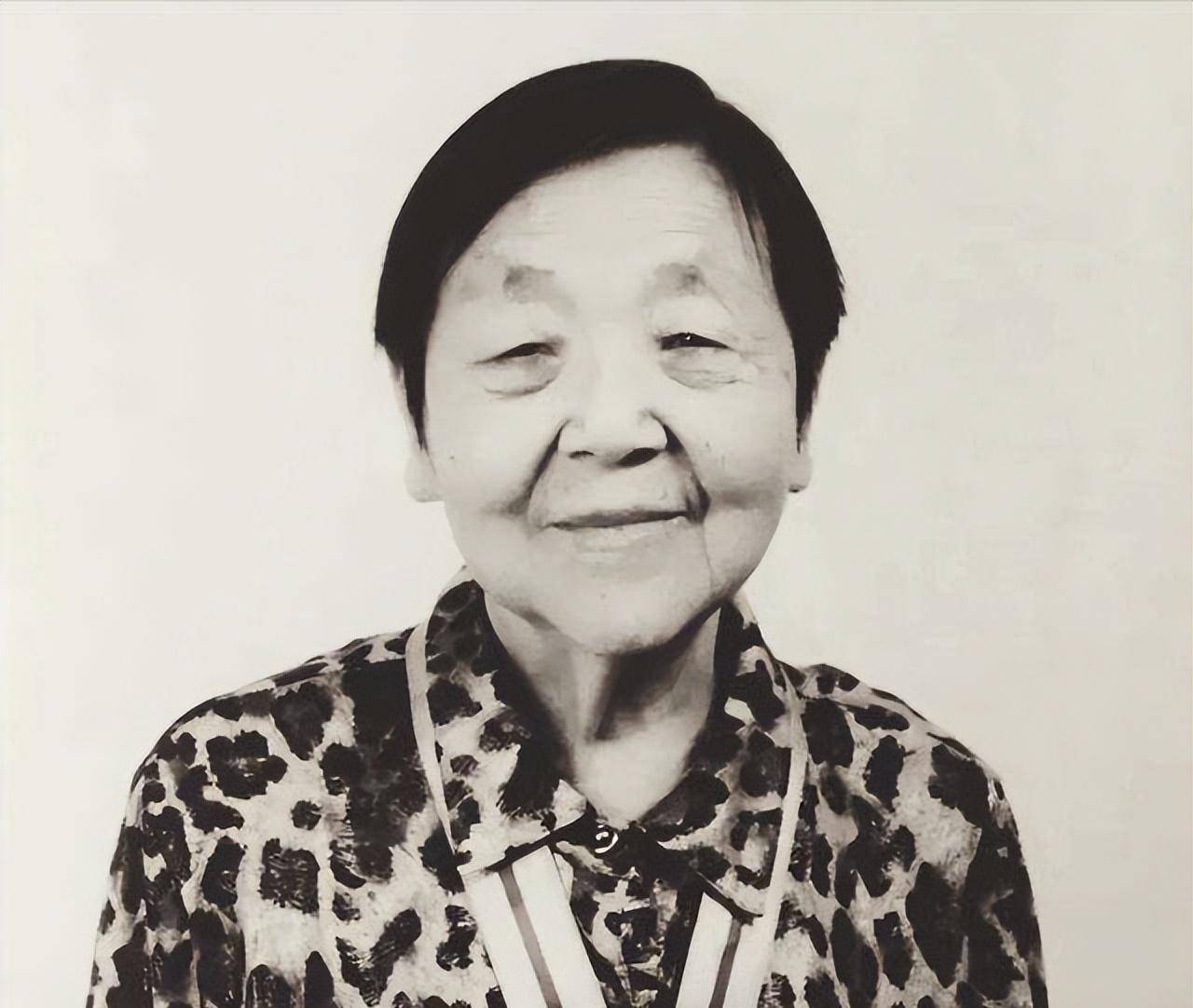 原创渣滓洞特务被判死刑临刑前道出一秘密救了命28年后成革命功臣