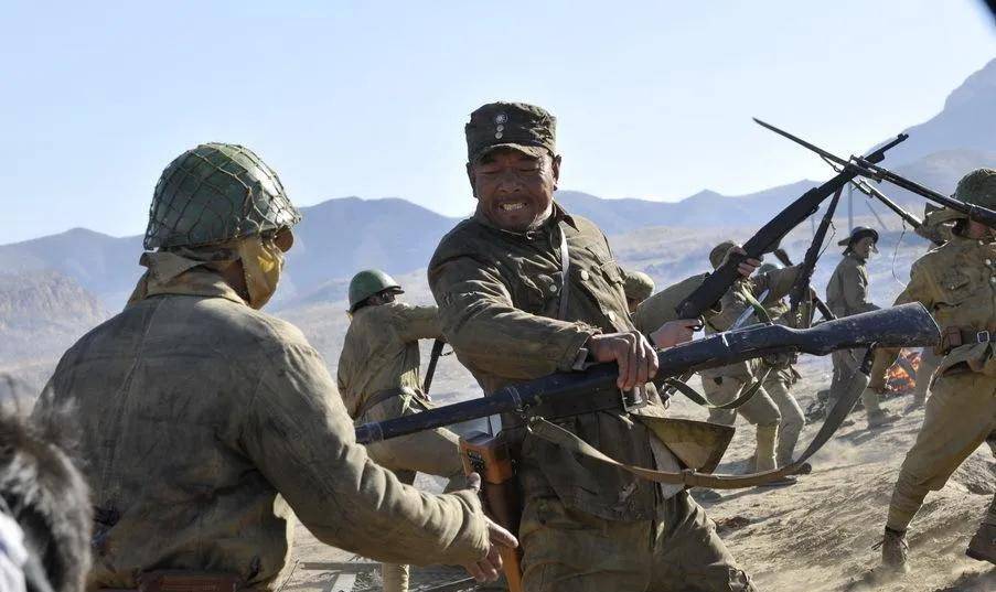 回顾川军团抗战时期的川军和川中父老