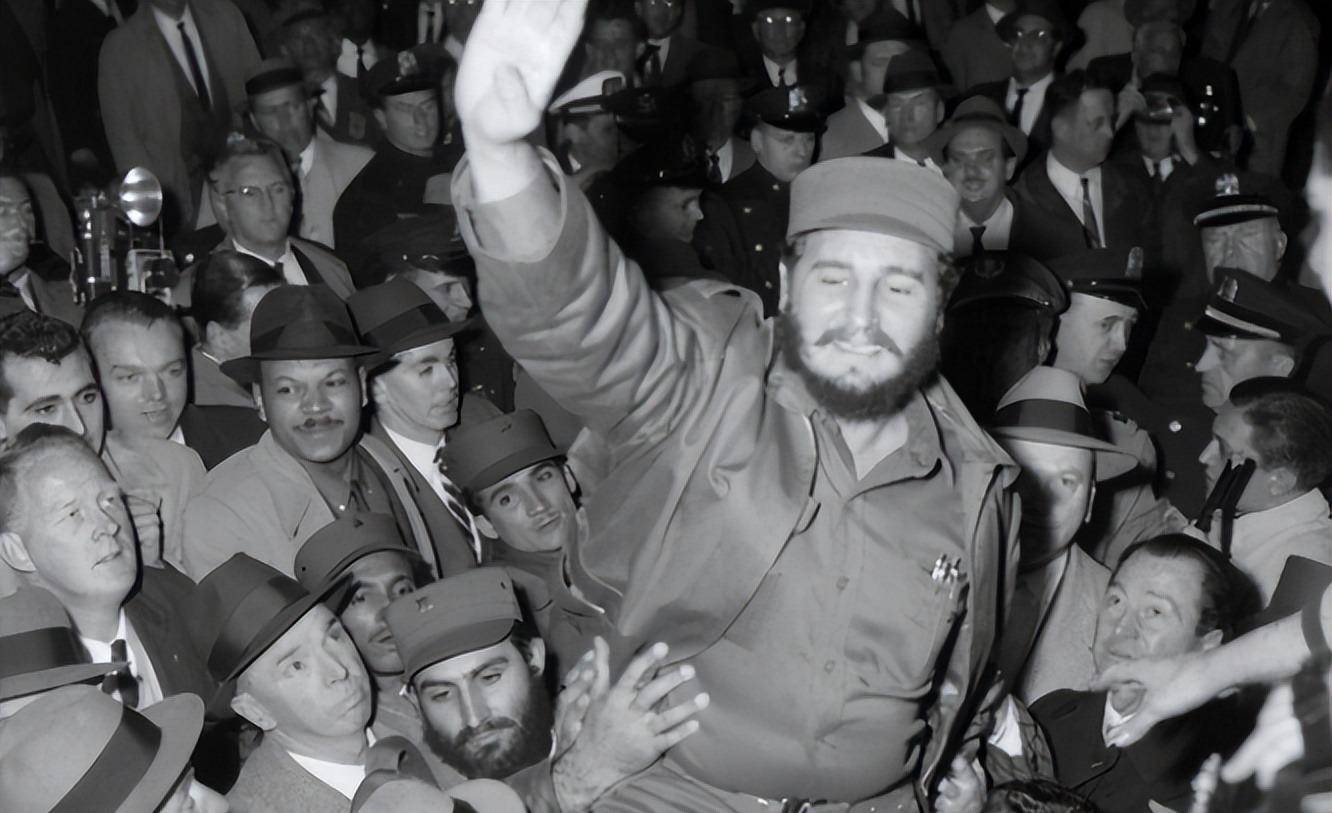 原创1995年卡斯特罗访华找出路走遍北上广深后感慨中国能媲美欧洲