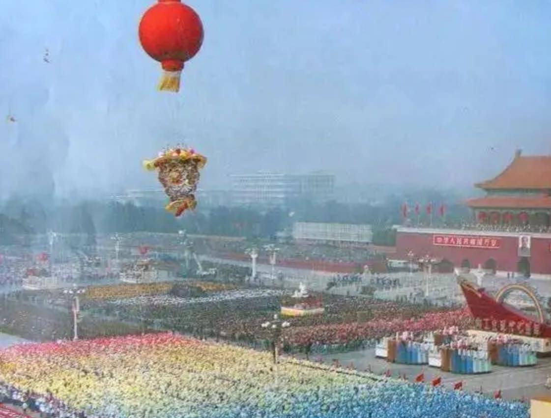 "天下第一兵"程志强,父亲去世:妻子带着丈夫录音,给公公送行_军旗手_