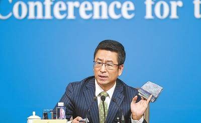 原创王朔评白岩松自以为的真诚不过是骨子里的做作没有过人见解