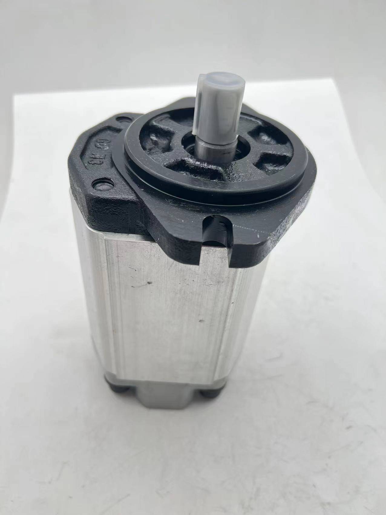 bhp2a液压齿轮泵bhp2a0d40c0l3rbhp2a4d8col1bhp2a4d16col1bhp2a4d22