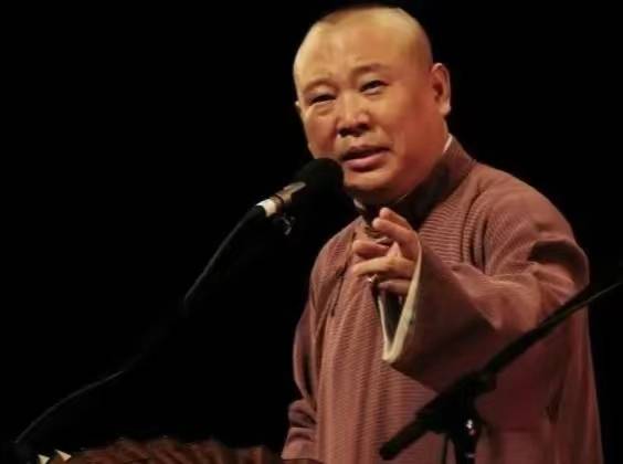 抖音郭德纲=抖音郭德纲直播曹云金刷了多少钱