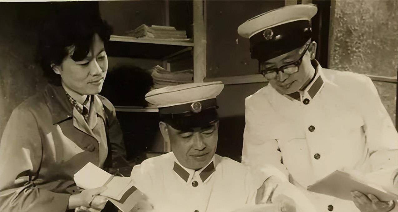 1963年,伐木工在山中捡到一枚印章,公安调查后调3卡车兵力搜山_郭兴